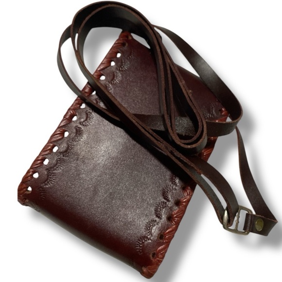 Leather Hand Tooled Mini Shoulder Bag with Beaded African Design 7” x 5” x 2” - Picture 3 of 11